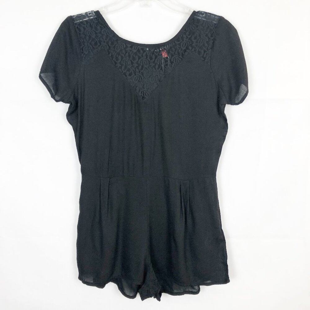 Therapy Short Sleeve Black Lace Romper Size S